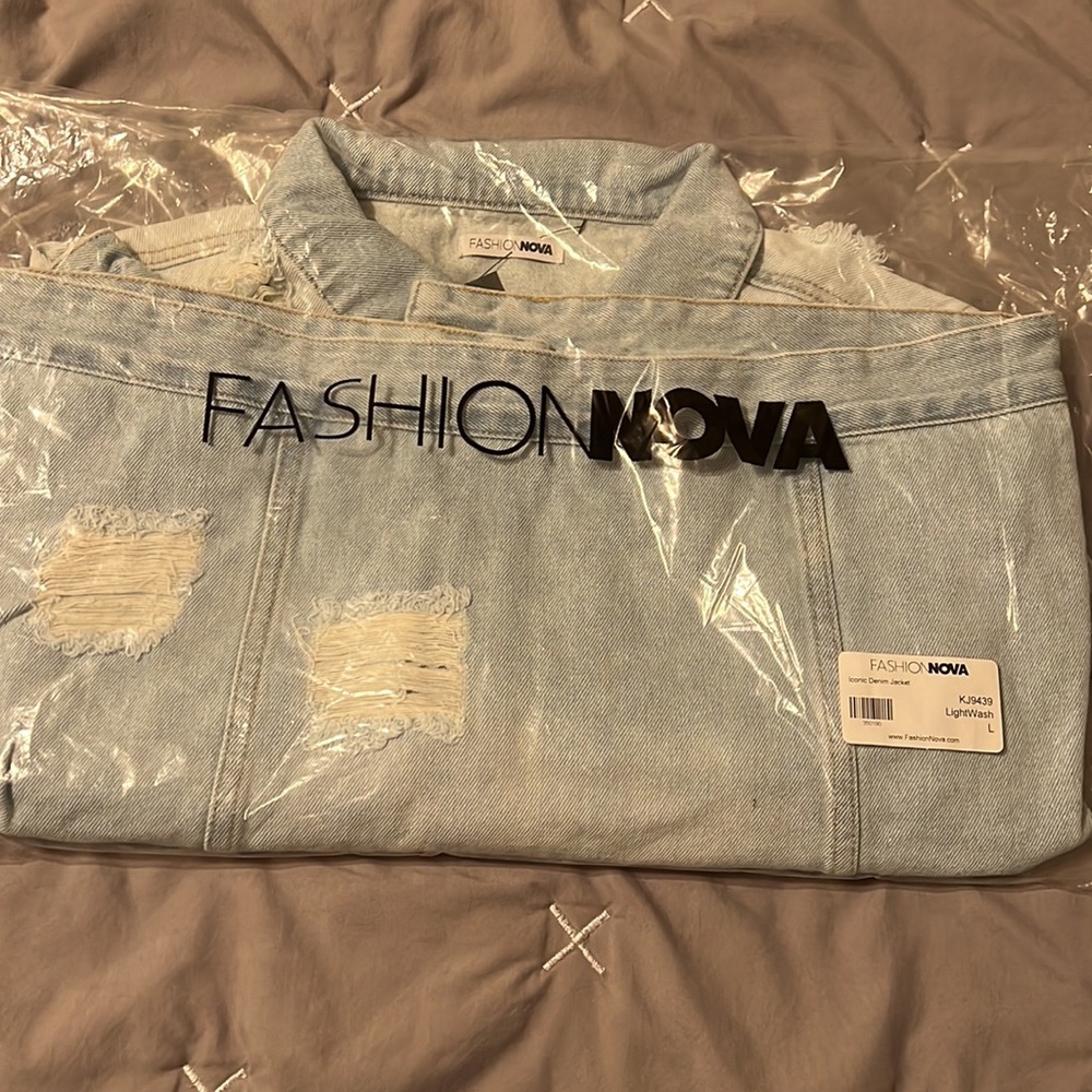 Jean Jacket - Picture 8 of 8